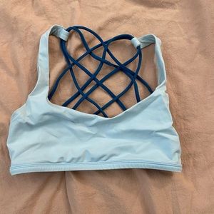 Lululemon sports bra